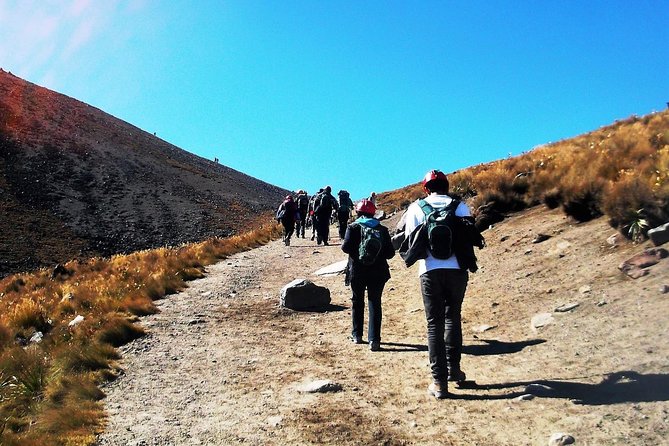 Nevado de Toluca (Walk through the lagoons of the Sun and the Moon) - Entering the Crater: Seeing the Lagoons Up Close