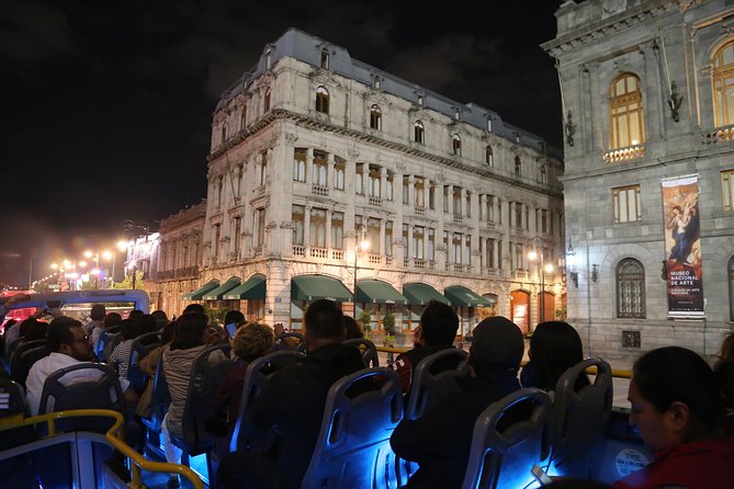 Night Tour of Mexico City Panoramic Ride on a Double-Decker Bus - Zócalo after dark: the Historic Center’s loudest “start here”
