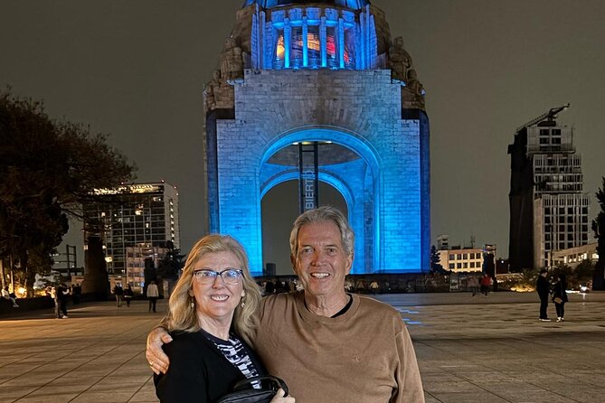Night tour + tacos in Mexico City fully illuminated! - El Ángel de la Independencia: Mexico City’s “victories” monument