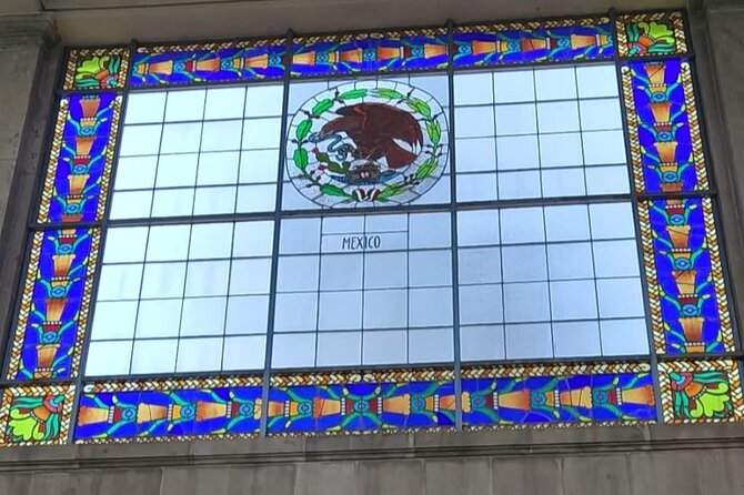 Private and Guided Tour to Chapultepec Castle with Transportation - The Archaeological Zone: Petroglyphs, Pre-Hispanic Water Boxes, and the Ahuehuete