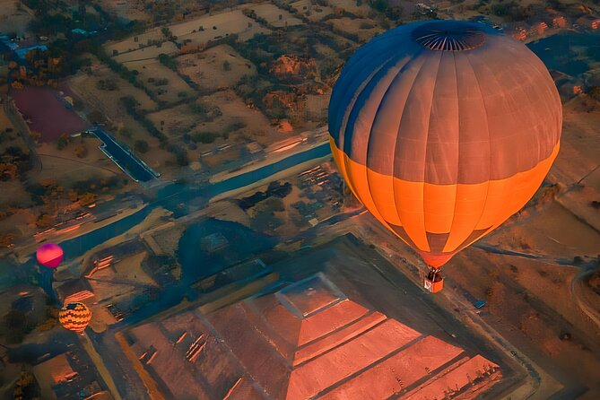 Private Balloon and Teotihuacán Experience - Breakfast of Champions: Buffet After the Flight