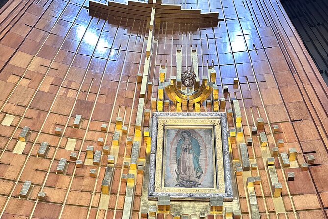 Private experience to the Basilica of Guadeloupe with transportation - Basilica of Guadalupe: More Than a Photo Stop