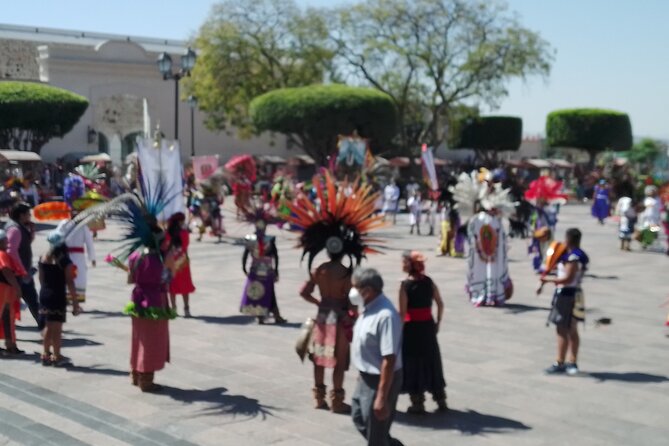 Private Historical Tour in San Miguel de Allende and Guanajuato - Day 1 in Jardin Allende: Mexican Gothic, Ignacio Allende, and Siqueiros art
