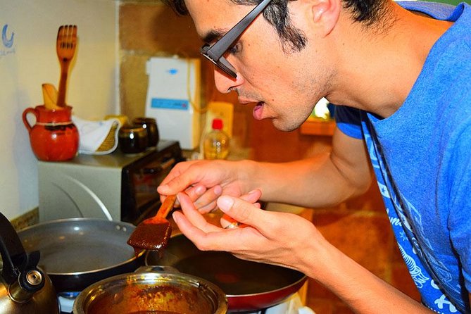 Private Home Cooking Experience in Mexico City with Alex and Ale - Why enmoladas and mole teach more than one recipe