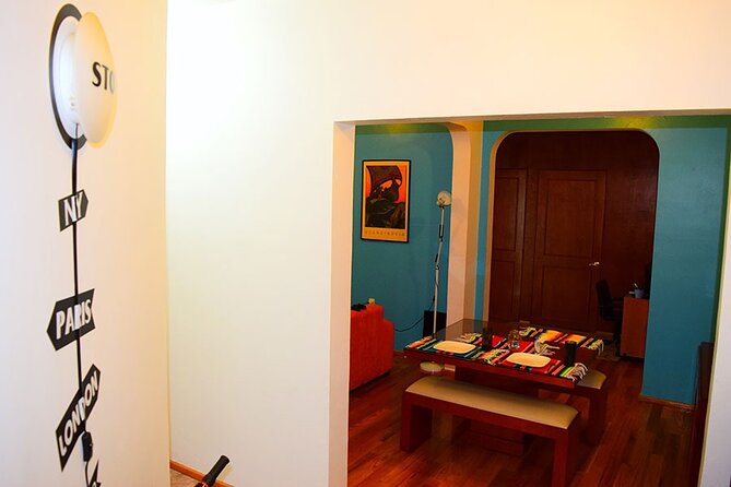 Private Home Cooking Experience in Mexico City with Alex and Ale - Logistics in Centro Histórico: stairs, small space, and timing