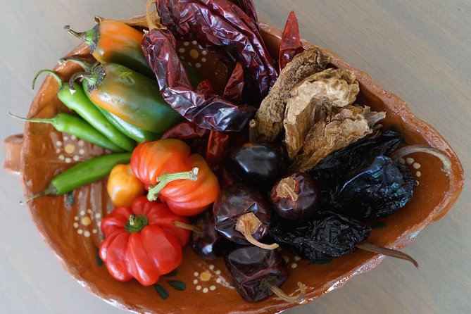 Private Market Tour, Cooking Class in Mexico City with Alex & Ale - Why this cooking class feels more like dinner than a lesson
