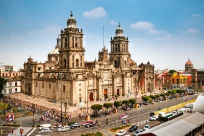 Private Mexico City Tour with Chapultepec Castle Visit - El Ángel and Paseo de la Reforma: the quick grand-street fix