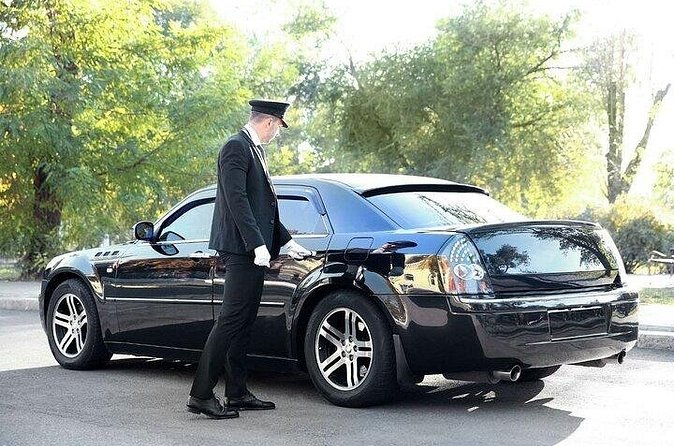 Private One way Transfer from Mexico Airport to Mexico City - Price and value: $41.99 per person, and when it’s worth it
