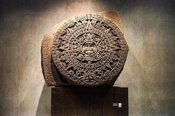 PRIVATE Tour Downtown & Anthropology Museum & Chapultepec Castle - Metropolitan Cathedral: built over the Mexica core