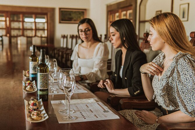 Private tour Freixenet Winery & Peña de Bernal - Key highlights at a glance