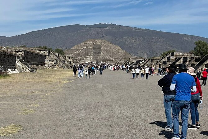 Private Tour, Great Experience, CDMX to Teotihuacan Pyramids - Food and drinks: coffee/tea included, lunch not