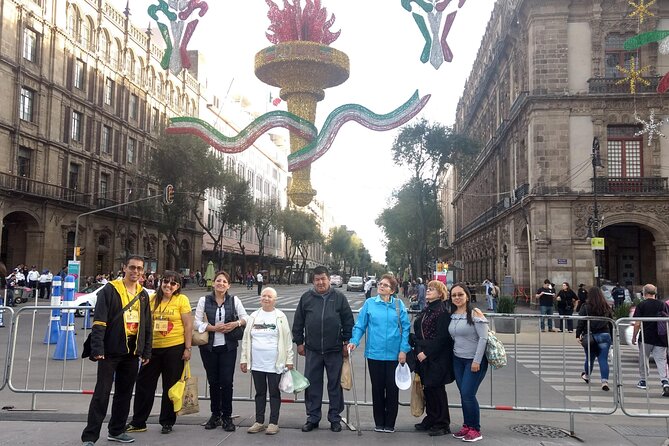 Private Tour Historic Center and Castle of Chapultepec - Stop 1: Chapultepec Castle and the National Museum of History