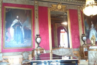 Private Tour Historic Center and Castle of Chapultepec - Hotel pickup that actually starts your day on time