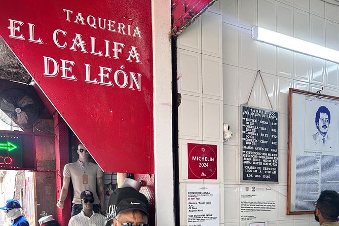 Private Tour: Lucha Libre + Tacos Michelin + Transportation - Stop 2: Taquería El Califa de León and the tacos dinner math