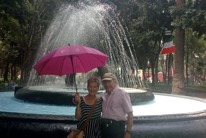 Private Tour Mexico City - Best Rated - Chapultepec Castle and Bosque de Chapultepec: large grounds, smart timing