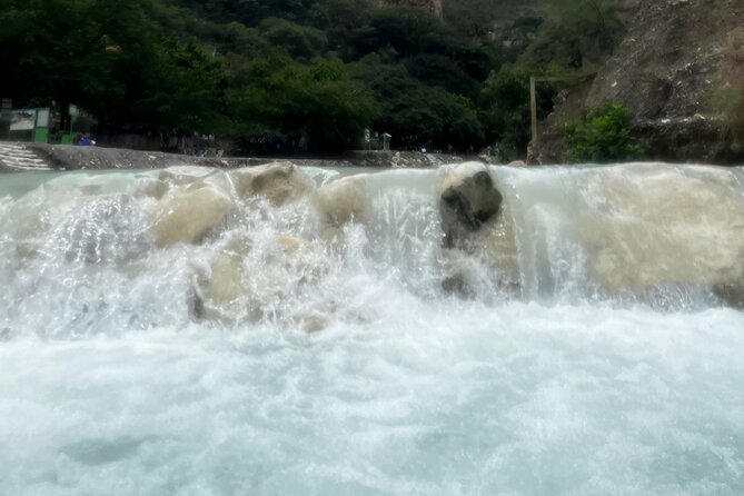 Private Tour of Tolantongo Grottoes with Transportation from CDMX - Who should book this Tolantongo private day