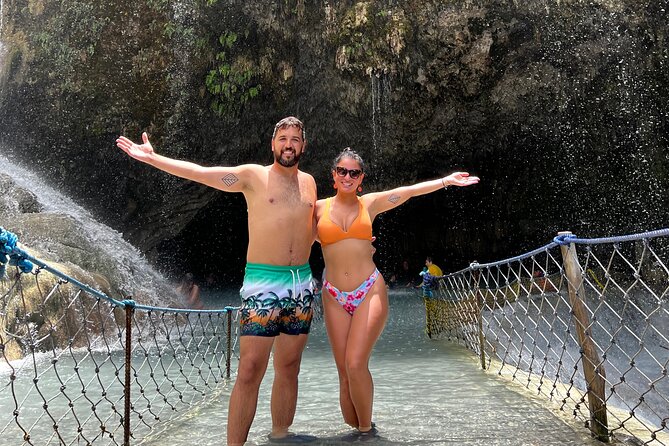 Private Tour of Tolantongo Grottoes with Transportation from CDMX - Stop 1: Pozas de Las Grutas Tolantongo and the thermal river reset
