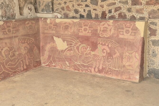 Private Tour Pyramids of Teotihuacán and Guadalupe Basilica up to 4 people - The comfort factor: private guiding that actually helps