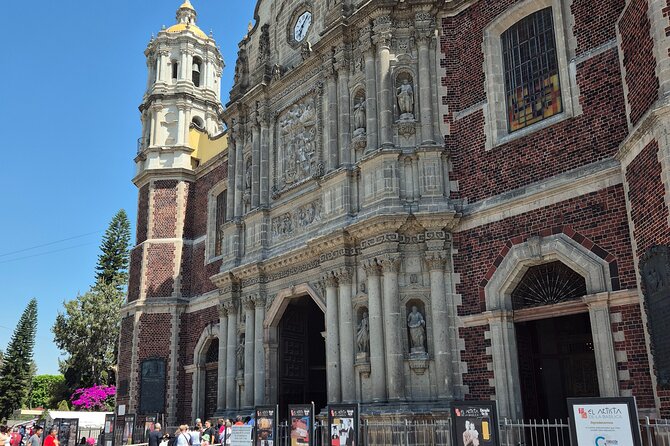 Private Tour Pyramids of Teotihuacán and Guadalupe Basilica up to 4 people - How to plan your day like a local