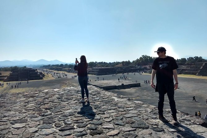 Private Tour: Pyramids of Teotihuacan and Piramides of Atlantes de Tula - Guides and drivers can make the difference