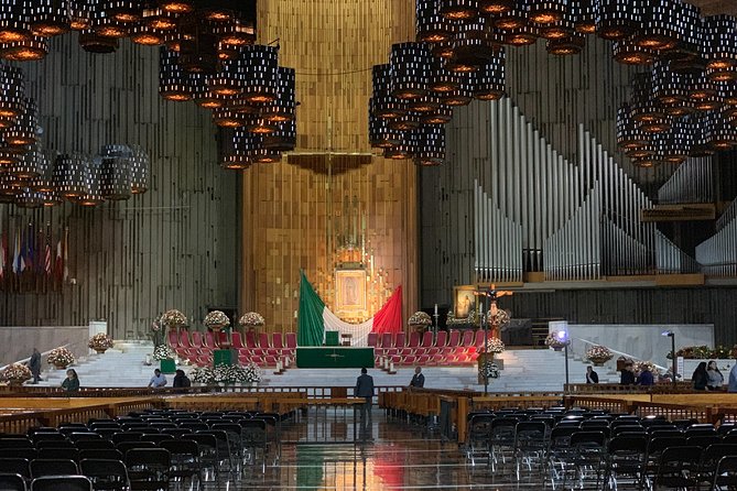 Private Tour: Pyramids of Teotihuacan, Tlatelolco & Basílic of Guadalupe - Handcrafts Workshop + Cactus Spirits: Souvenirs With a Side of Culture