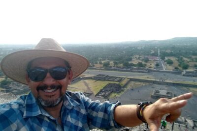Private tour: Teotihuacan and Centro Historico - Teotihuacan pyramids plus maguey and obsidian: more than photos