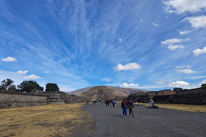 Private Tour through Secrets of Teotihuacan from CDMX - Inside San Juan Teotihuacan: how the 3 hours typically play out