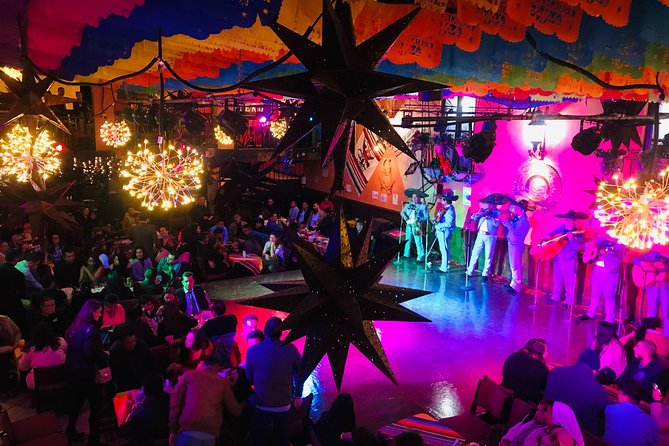 Private Tour to Garibaldi Square - Why Plaza Garibaldi at night feels like a real Mexico lesson