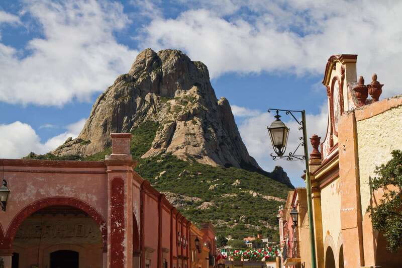 Private tour to Peña de Bernal & Freixenet Winery from CDMX - Private transportation and the guide: value in control
