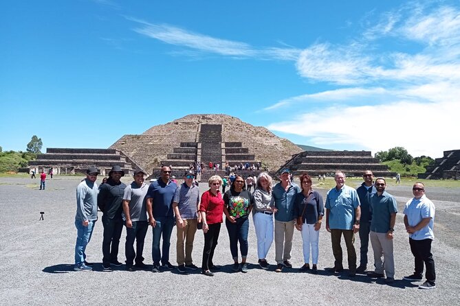 Private Tour to Teotihuacán with Transportation - Plaza de las Tres Culturas: A Quick Orientation Before the Pyramids