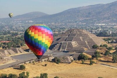 Private Tour to the Pyramids of Teotihuacán from CDMX from 1 to 4 people - The workshop stop: obsidian, pulque, and tequila (optional tasting included)