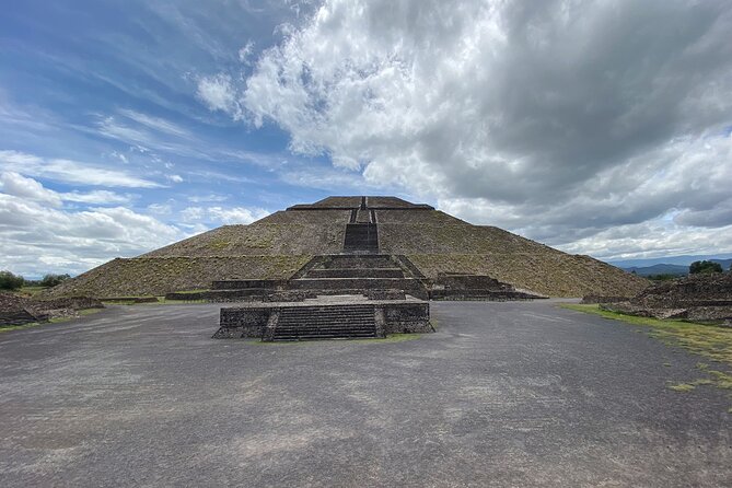 Private Tour with Archaeologist and VR Experience at Teotihuacan - Key highlights to look for