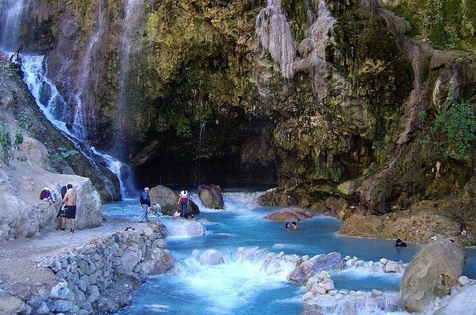 Private Transportation to Grutas de Tolantongo - Arriving at Tolantongo: how your time inside really works