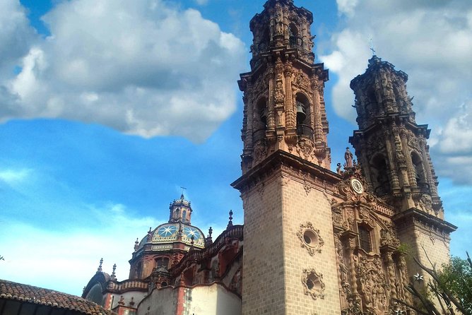 Puebla, Cholula & Tonantzintla Plus Taxco, Cuernavaca & Mine, 2 day Combo - Santa María de Tonantzintla: Baroque meets Indigenous design