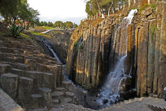 Pueblos Magicos & Basaltic Prisms Private Tour - Getting moving from Mexico City: the 8:00am start and private comfort