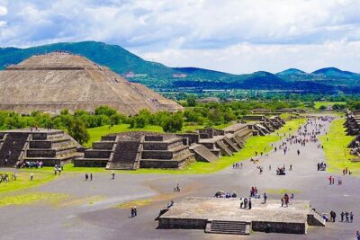 Pyramids of Teotihuacán and Basilica of Guadalupe - Price and logistics: what you’re paying for (and what to double-check)