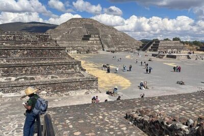 Pyramids of Teotihuacan without traps for tourists morning or afternoon - The 2.5 km Avenue of the Dead Walk: What You’ll See and Why It Matters