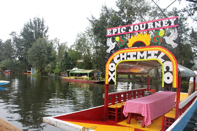 Riding Boats +Warm Mex Food+ Frida Kahlo's neighborhood (private) - Key Things to Know Before You Go