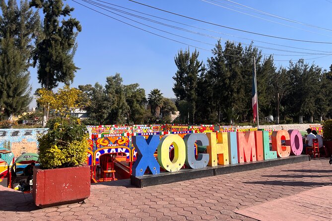 Riding Boats +Warm Mex Food+ Frida Kahlo's neighborhood (private) - Coyoacán Highlights Near Frida Kahlo’s House