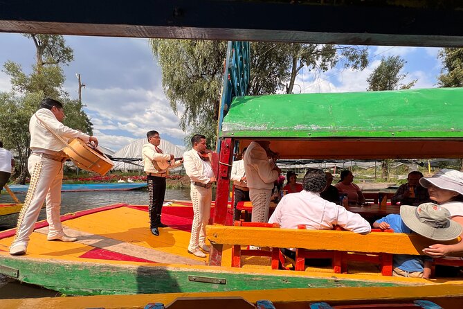 Riding Boats +Warm Mex Food+ Frida Kahlo's neighborhood (private) - The Private Guide Touch: Why Oscar and Victor Matter