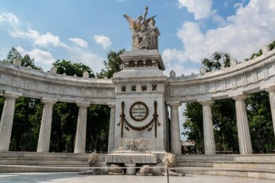 Self-Guided Audio Tour - Mexico for Beginners - Palacio de Bellas Artes: your fast start in the Centro Histórico