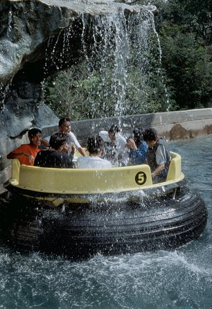 Six Flags Mexico City: Ticket + Hassle-Free Transfers - The coaster priorities: Batman, Superman, Dark Knight, Medusa, Tsunami