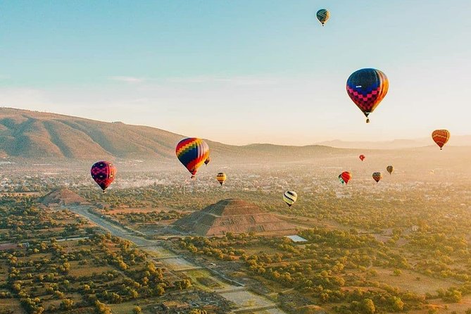 Sunrise at Teotihuacan: Balloon, Food & Beer - Sunrise balloon over Teotihuacan: the best reason to go