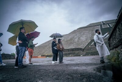 Teotihuacán 3 Pyramids Tour with Cave Breakfast + Transportation - Stop 1: Traditional Cave Breakfast in San Martín de las Pirámides