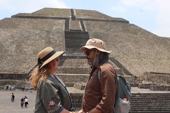 Teotihuacan Express with pick-up in Mexico City - Pickup at the Angel of Independence: fast start, fewer headaches
