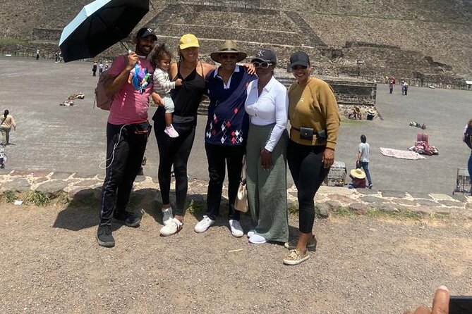 Teotihuacan Express with pick-up in Mexico City - Teotihuacán entry and the guided path that hits the big three