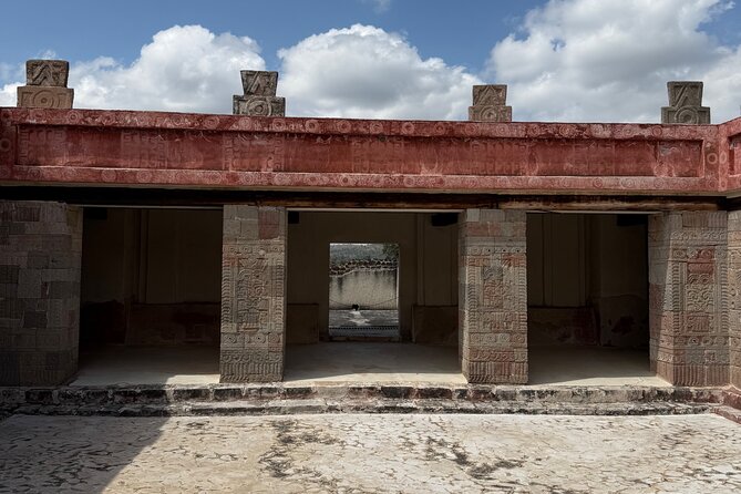 Teotihuacan : Full Tour Expert Guide and Hook-Free Transportation - Key highlights at a glance