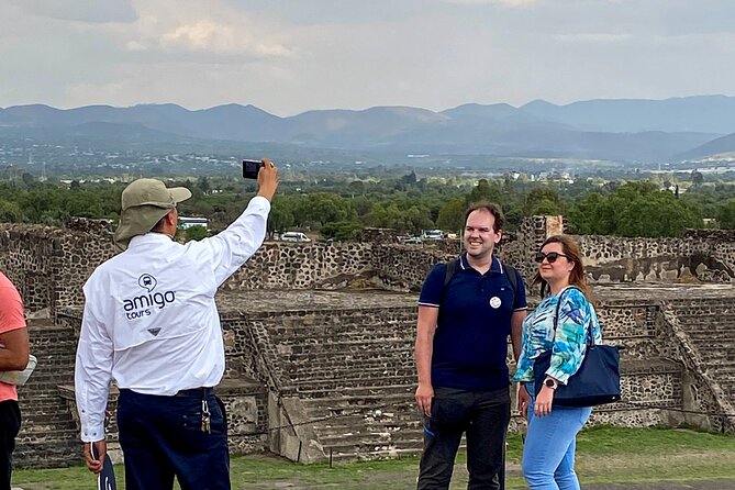 Teotihuacán Guided Tour - Transportation: what’s included and what you’ll need to solve