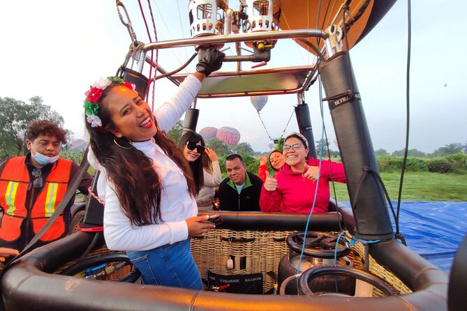Teotihuacan Hot Air Balloon private or group tour - San Juan Teotihuacan: Sun Ray Cave Option or Cacao and Pulque Tasting