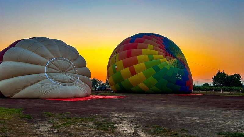 Teotihuacan: Hot Air Balloon Ride with Breakfast - After landing: the toast, the certificate, and quick photo time
